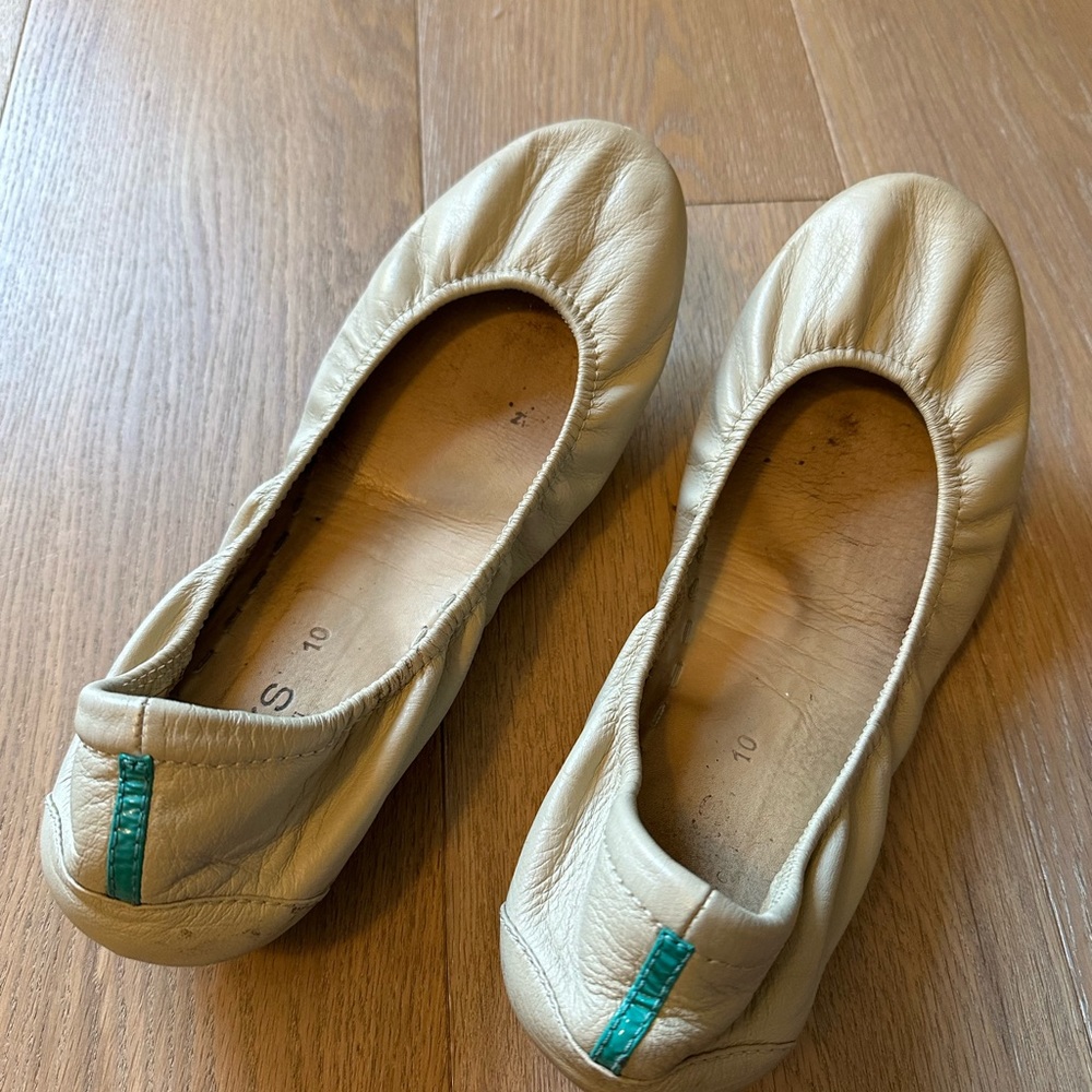 Tieks in nude color
